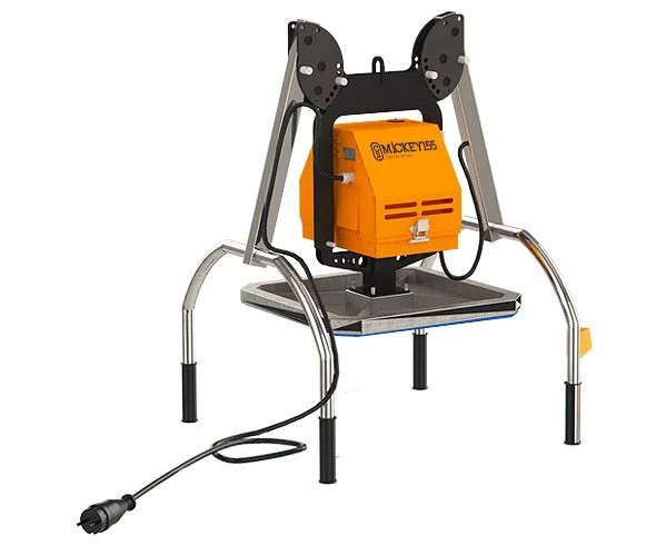 Vacuum concrete lifter